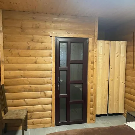 Садиба Mishel Yablunytsya Exterior photo